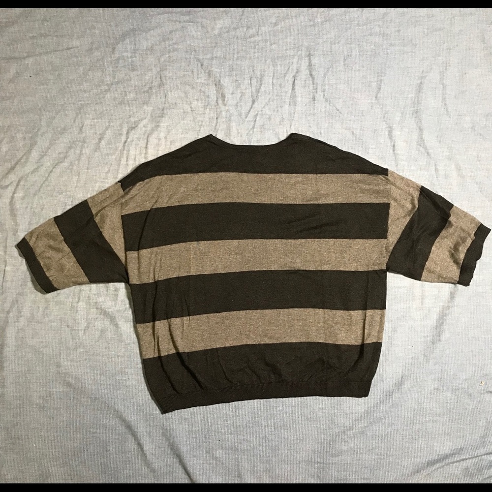Blouse - Picture 2 of 2